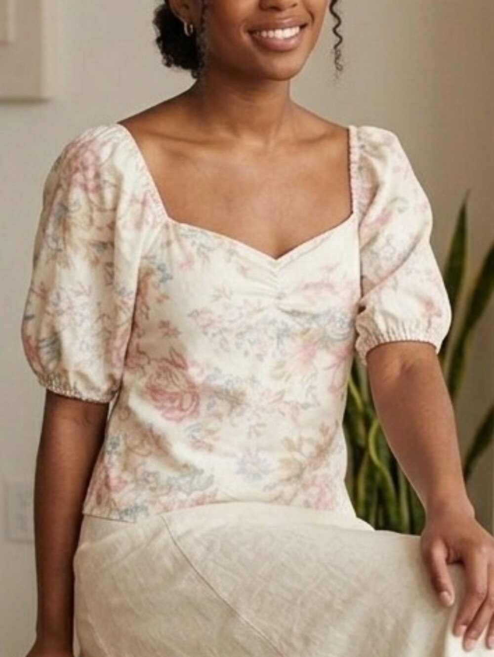 NEVER WORN H&M Cream Pastel Floral Top Blouse Sz Removed--Believed Sz Large